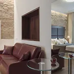 Navona Luxury