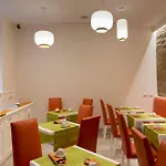 Navona Luxury Bed & Breakfast 4*