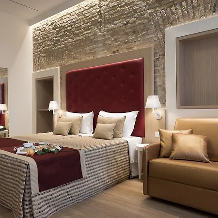 Nocleg ze śniadaniem Navona Luxury 4*