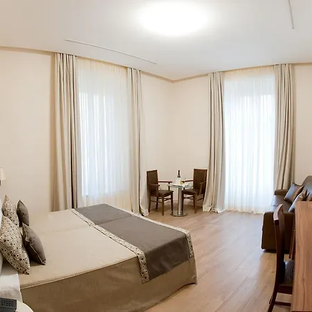 Navona Luxury Oda ve Kahvaltı