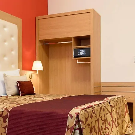 Oda ve Kahvaltı Navona Luxury 2*